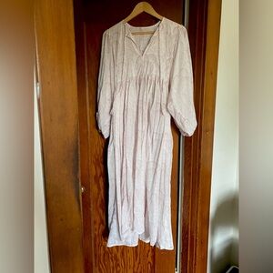 Beautiful 100% cotton dress, similar to Daughters of India
